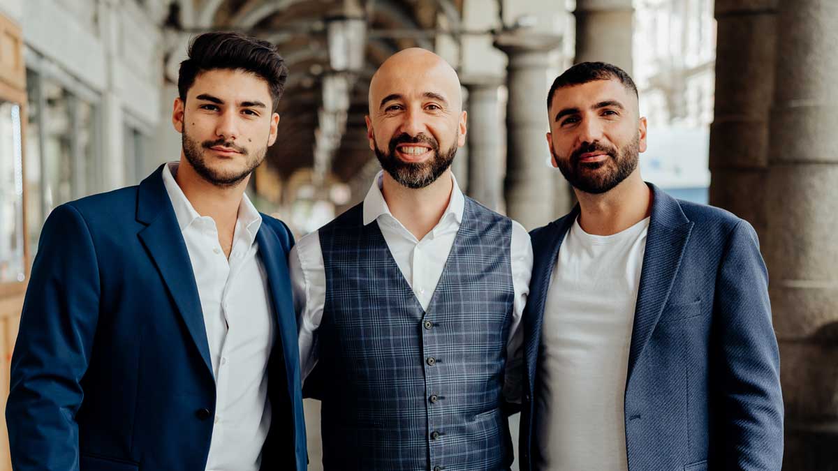 Arman Eskicioglu, Umut Yalcin und Atilla Eskicioglu von der EMR Unternehmensberatung GmbH 